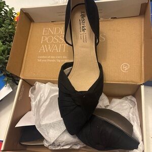 Life Stride Black Knot d'Orsay Pointed Toe Heels